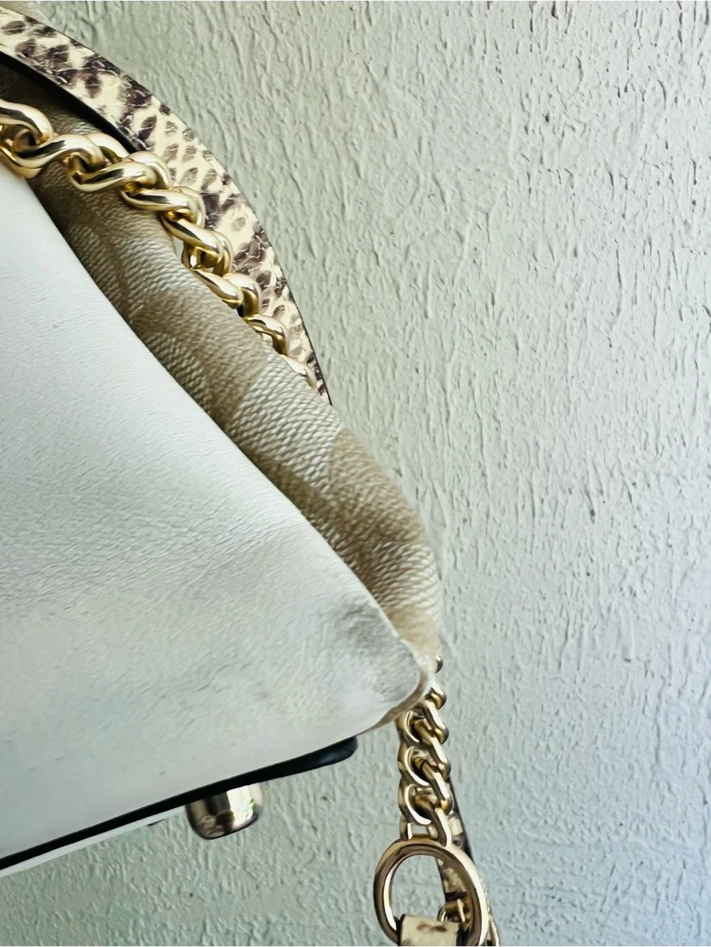 Coach beautiful beige